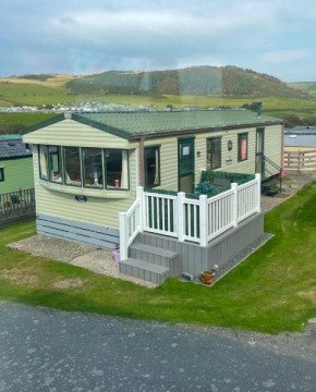Sea View Escape 2 Bedroom Pet Friendly Caravan at Clarach Bay